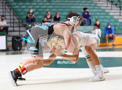 Thumbnail 1 in Royal vs. Aliso Niguel photogallery.