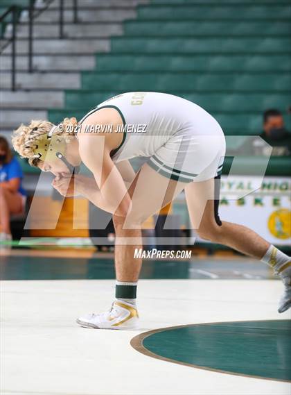 Thumbnail 2 in Royal vs. Aliso Niguel photogallery.