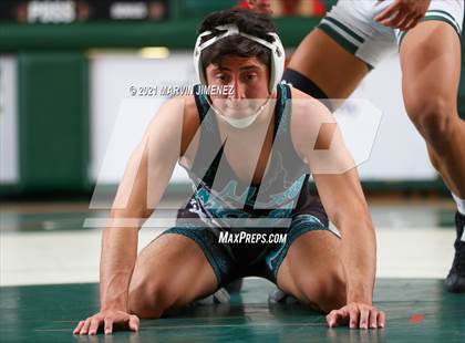 Thumbnail 2 in Royal vs. Aliso Niguel photogallery.