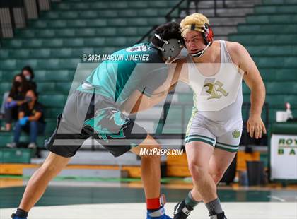 Thumbnail 2 in Royal vs. Aliso Niguel photogallery.