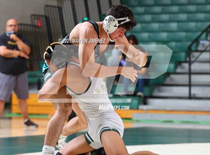 Thumbnail 2 in Royal vs. Aliso Niguel photogallery.