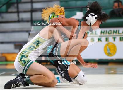 Thumbnail 2 in Royal vs. Aliso Niguel photogallery.