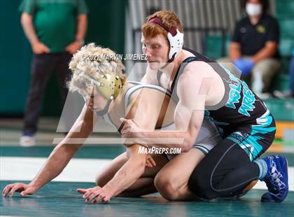 Thumbnail 2 in Royal vs. Aliso Niguel photogallery.