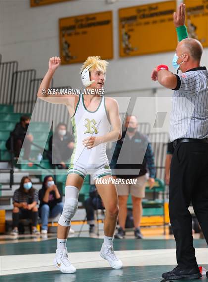 Thumbnail 1 in Royal vs. Aliso Niguel photogallery.
