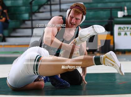 Thumbnail 2 in Royal vs. Aliso Niguel photogallery.