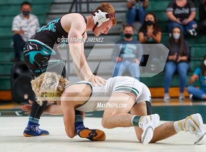 Thumbnail 3 in Royal vs. Aliso Niguel photogallery.