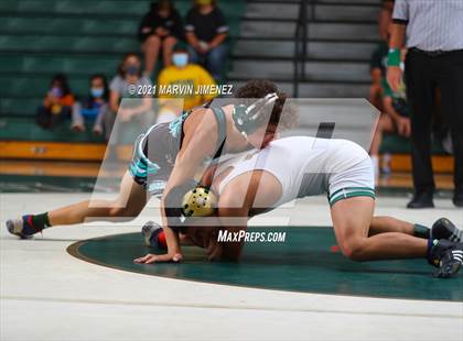 Thumbnail 3 in Royal vs. Aliso Niguel photogallery.