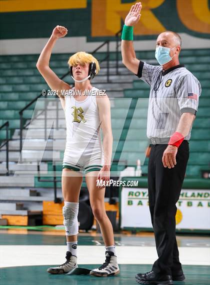 Thumbnail 2 in Royal vs. Aliso Niguel photogallery.