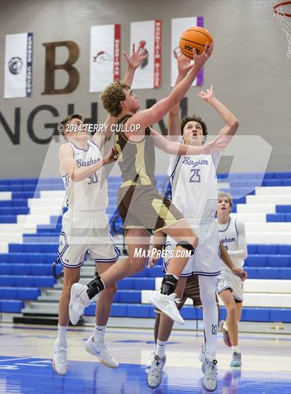 Thumbnail 3 in Davis @ Bingham photogallery.