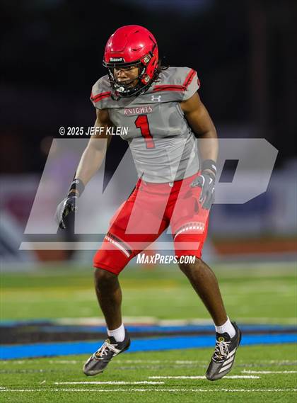 Thumbnail 2 in Bolles vs. Monarch photogallery.