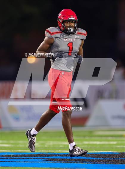 Thumbnail 2 in Bolles vs. Monarch photogallery.