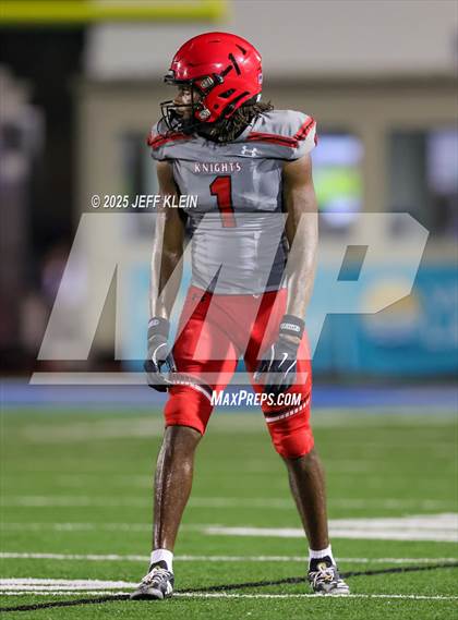 Thumbnail 2 in Bolles vs. Monarch photogallery.