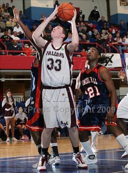 Thumbnail 3 in Lincoln Hall vs Albertus Magnus (Section 1B Semifinal) photogallery.