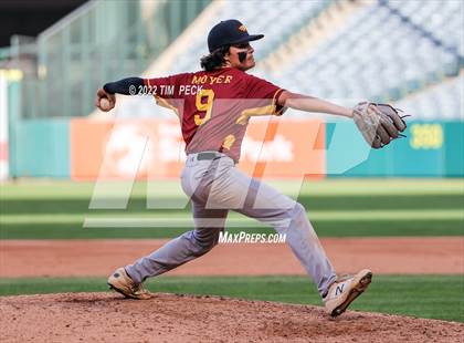 Thumbnail 2 in Costa Mesa vs. Estancia photogallery.