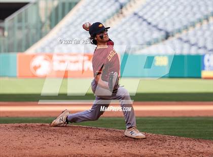 Thumbnail 2 in Costa Mesa vs. Estancia photogallery.