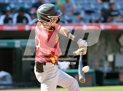 Thumbnail 2 in Costa Mesa vs. Estancia photogallery.