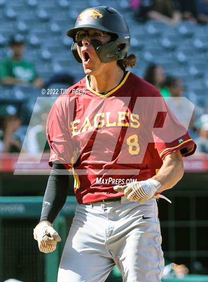 Thumbnail 3 in Costa Mesa vs. Estancia photogallery.
