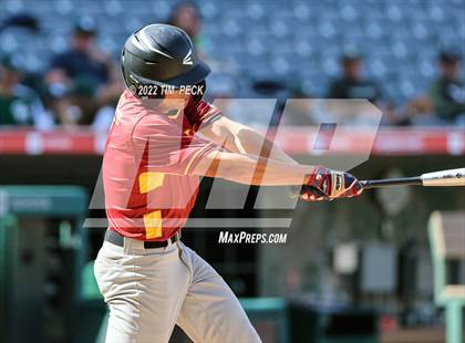 Thumbnail 3 in Costa Mesa vs. Estancia photogallery.