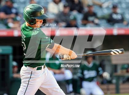 Thumbnail 3 in Costa Mesa vs. Estancia photogallery.