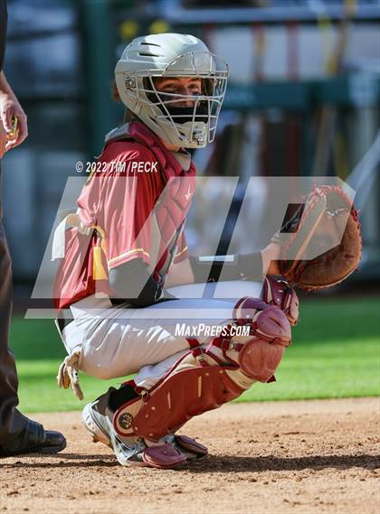 Thumbnail 3 in Costa Mesa vs. Estancia photogallery.