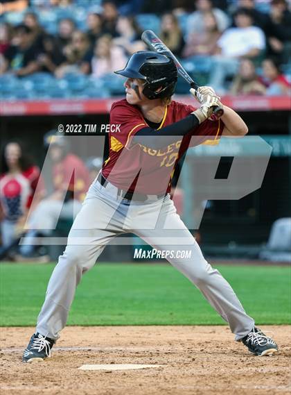 Thumbnail 2 in Costa Mesa vs. Estancia photogallery.