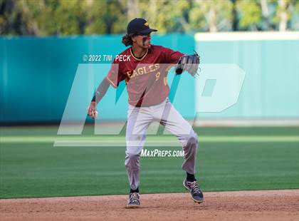 Thumbnail 3 in Costa Mesa vs. Estancia photogallery.