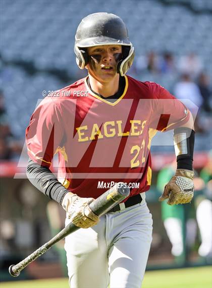 Thumbnail 3 in Costa Mesa vs. Estancia photogallery.