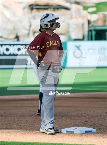 Thumbnail 2 in Costa Mesa vs. Estancia photogallery.