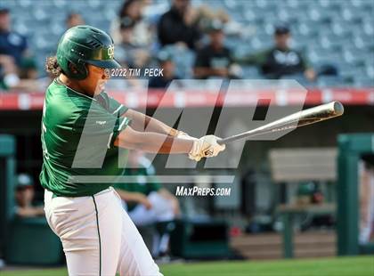 Thumbnail 3 in Costa Mesa vs. Estancia photogallery.