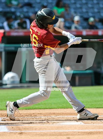 Thumbnail 3 in Costa Mesa vs. Estancia photogallery.