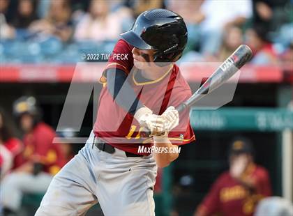 Thumbnail 3 in Costa Mesa vs. Estancia photogallery.