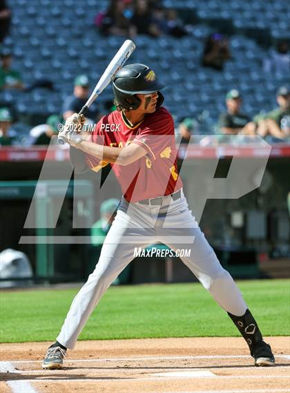 Thumbnail 1 in Costa Mesa vs. Estancia photogallery.