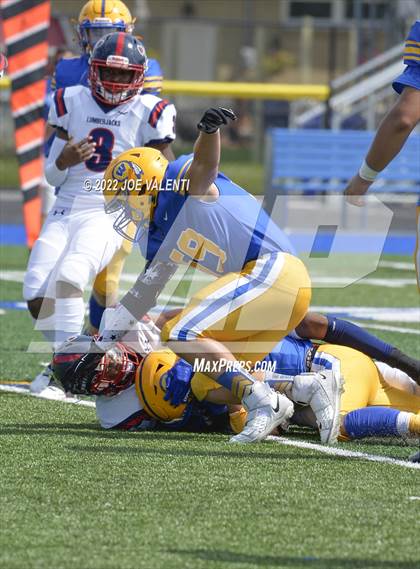 Thumbnail 2 in North Tonawanda @ West Seneca West photogallery.