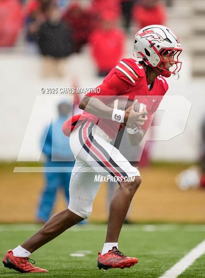 Thumbnail 1 in South Florence vs. South Pointe (SCHSL 4A Final) photogallery.