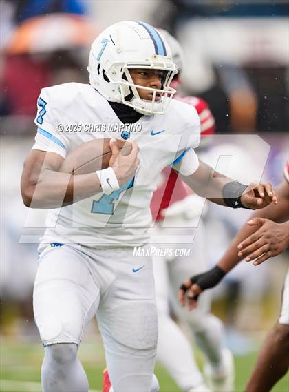 Thumbnail 2 in South Florence vs. South Pointe (SCHSL 4A Final) photogallery.