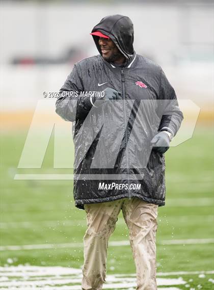 Thumbnail 2 in South Florence vs. South Pointe (SCHSL 4A Final) photogallery.