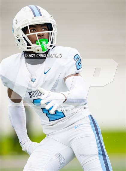 Thumbnail 3 in South Florence vs. South Pointe (SCHSL 4A Final) photogallery.