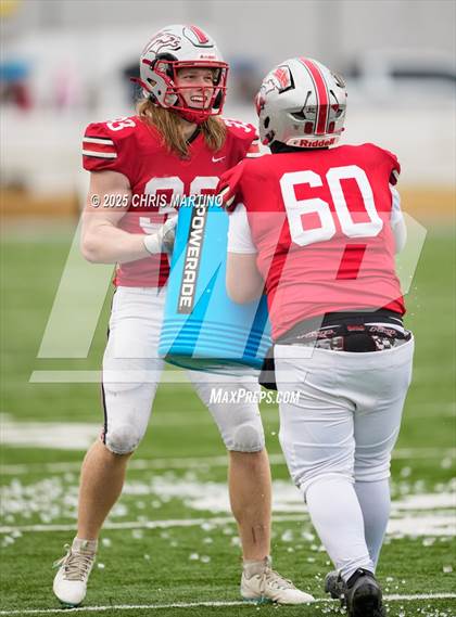 Thumbnail 1 in South Florence vs. South Pointe (SCHSL 4A Final) photogallery.
