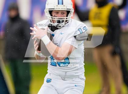 Thumbnail 3 in South Florence vs. South Pointe (SCHSL 4A Final) photogallery.