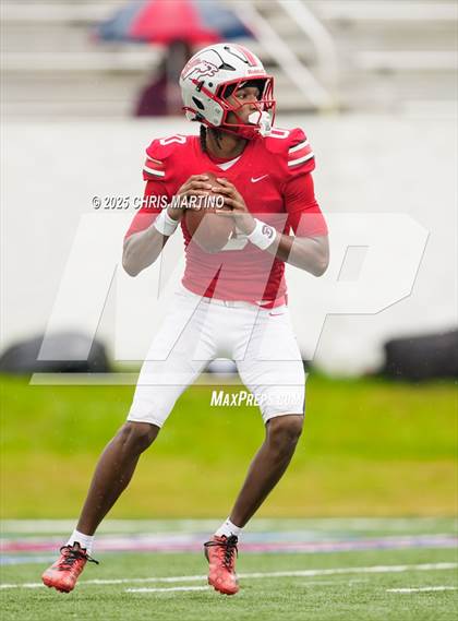 Thumbnail 3 in South Florence vs. South Pointe (SCHSL 4A Final) photogallery.