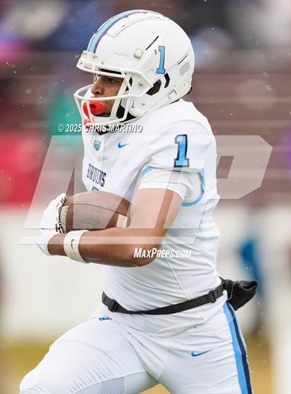 Thumbnail 1 in South Florence vs. South Pointe (SCHSL 4A Final) photogallery.