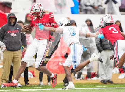 Thumbnail 3 in South Florence vs. South Pointe (SCHSL 4A Final) photogallery.