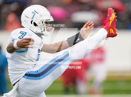 Thumbnail 2 in South Florence vs. South Pointe (SCHSL 4A Final) photogallery.