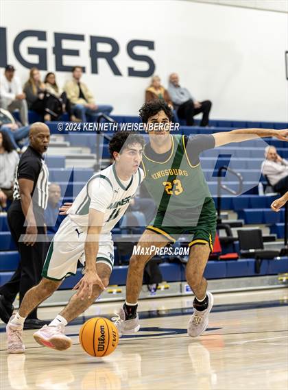 Thumbnail 3 in Kingsburg vs. El Diamante photogallery.