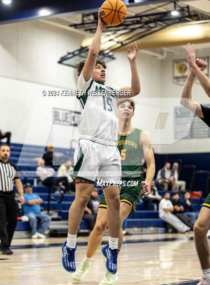 Thumbnail 3 in Kingsburg vs. El Diamante photogallery.