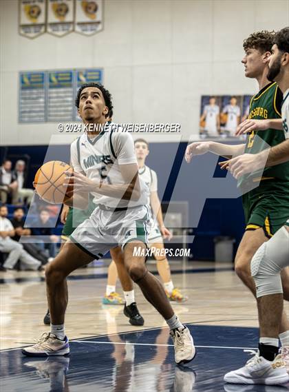 Thumbnail 3 in Kingsburg vs. El Diamante photogallery.