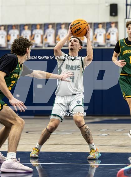 Thumbnail 3 in Kingsburg vs. El Diamante photogallery.