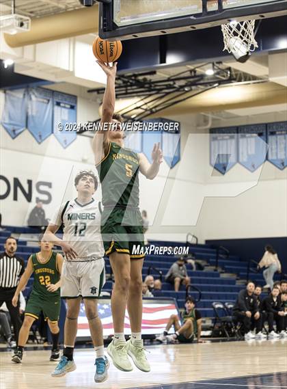 Thumbnail 2 in Kingsburg vs. El Diamante photogallery.