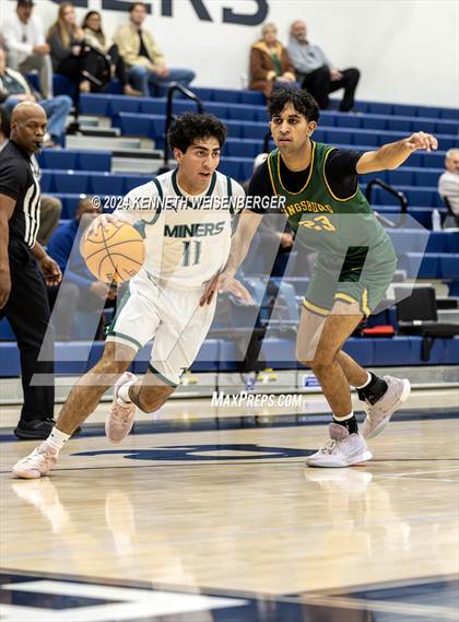 Thumbnail 2 in Kingsburg vs. El Diamante photogallery.