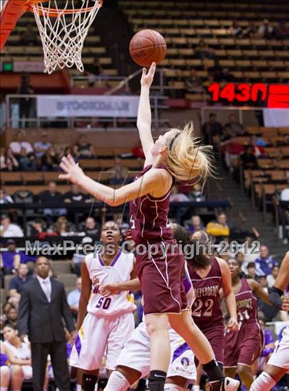 Thumbnail 2 in Independence vs Ridgeview (CIF CS D3 Final) photogallery.